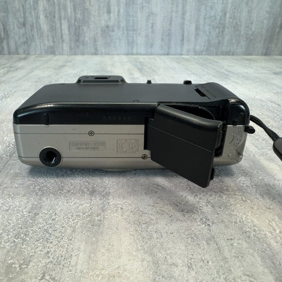 Canon ELPH 260Z Point & Shoot Film Camera 30-60mm Strap With Battery Tested - Picture 9 of 12